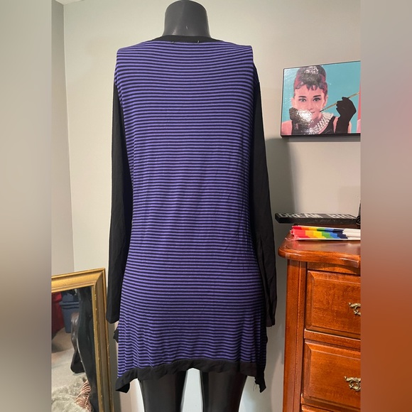 Women’s Purple & Black Patterned Dress ( Large ) - Picture 5 of 5
